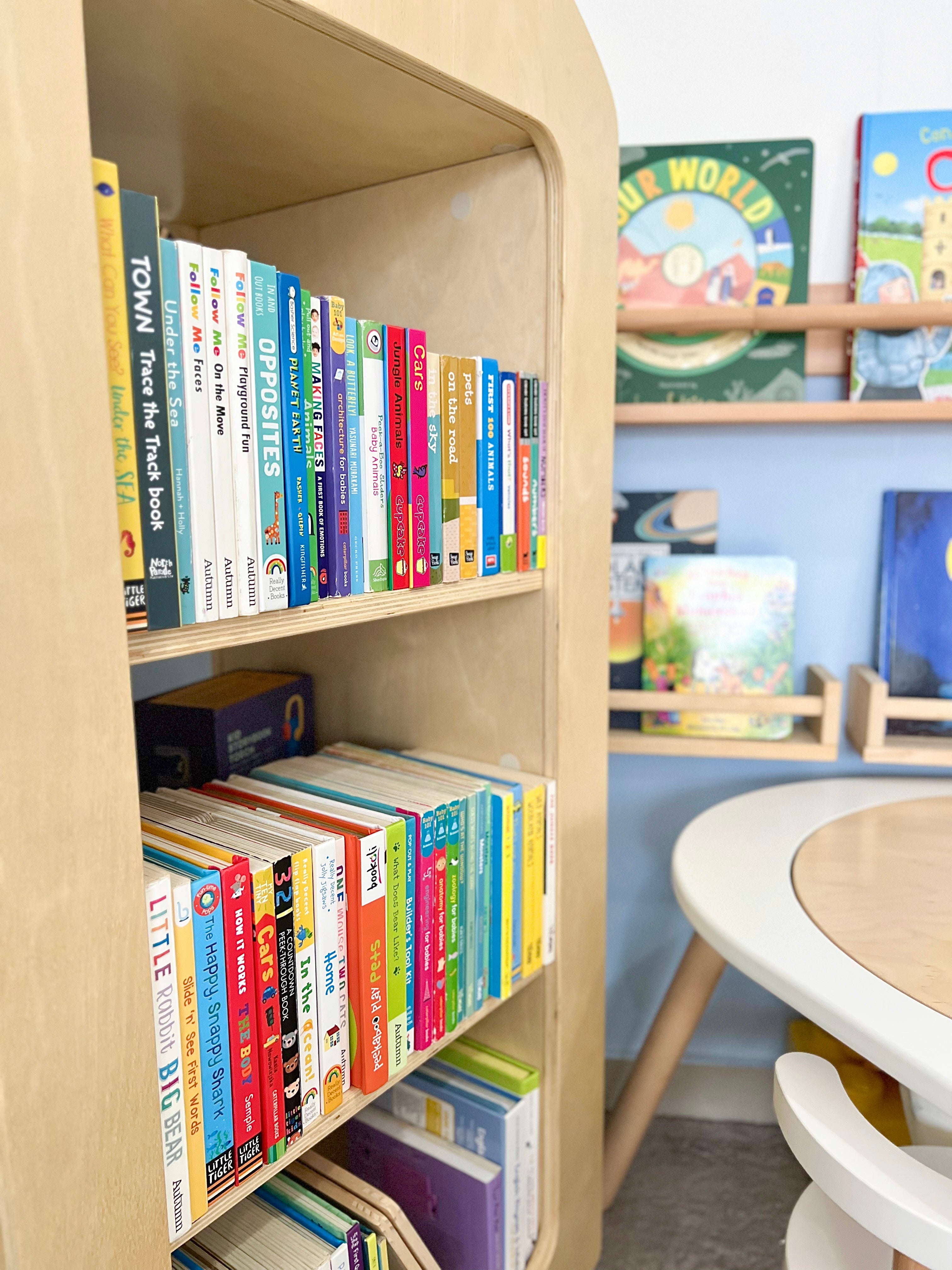 Leo Library Revolving Bookshelf