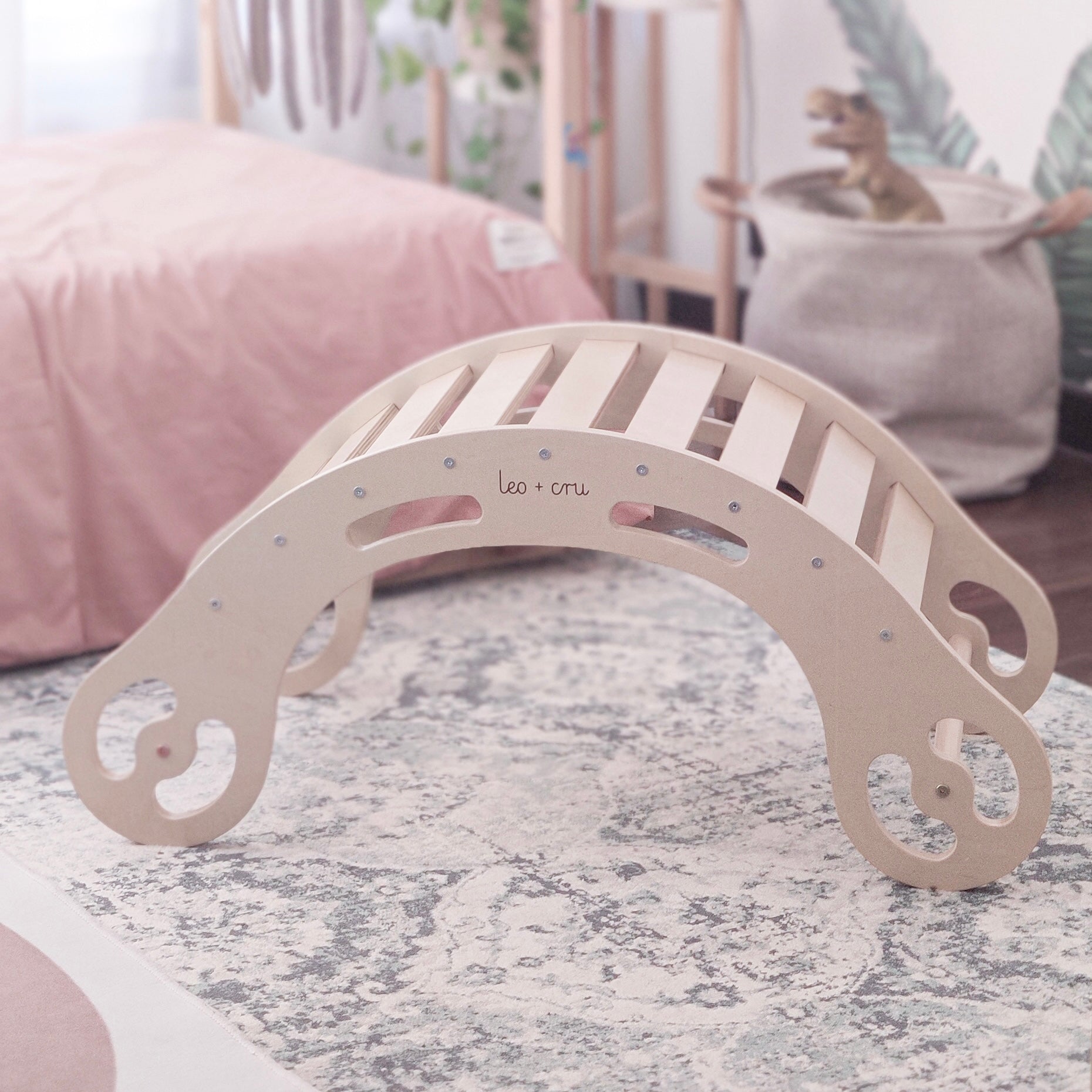 Atlas Rocker + Reversible Slide