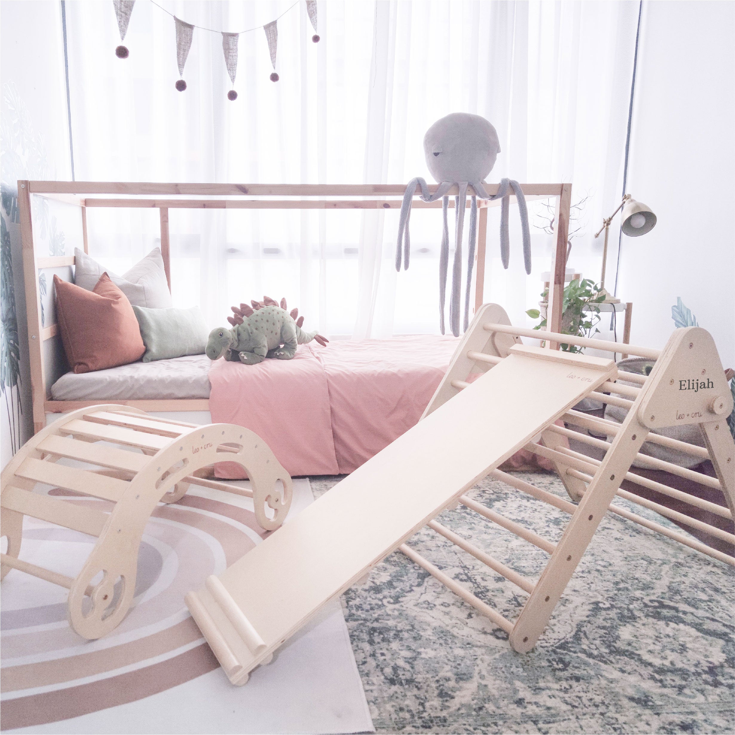 Play and Adventure Set